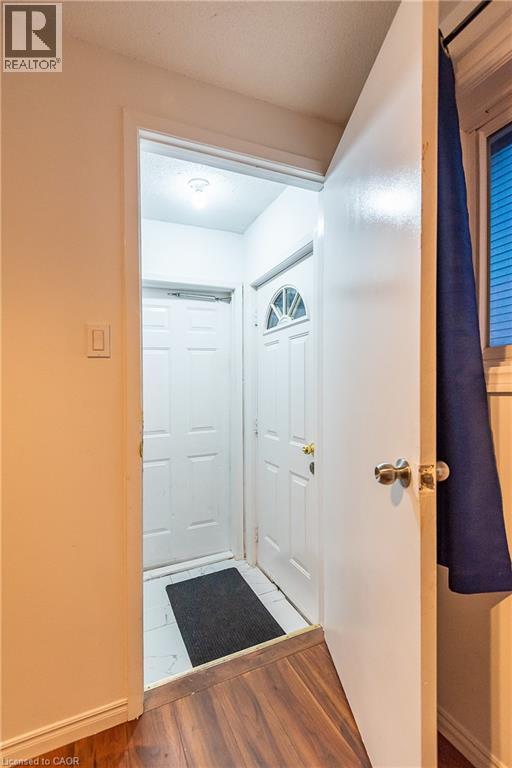 Photo 4 of 690 Elgin Street N Unit Main, Cambridge ON