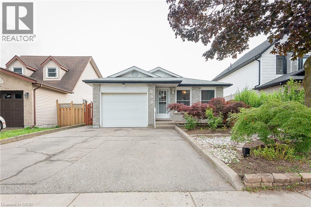 Photo 8 of 690 Elgin Street N Unit Main, Cambridge ON