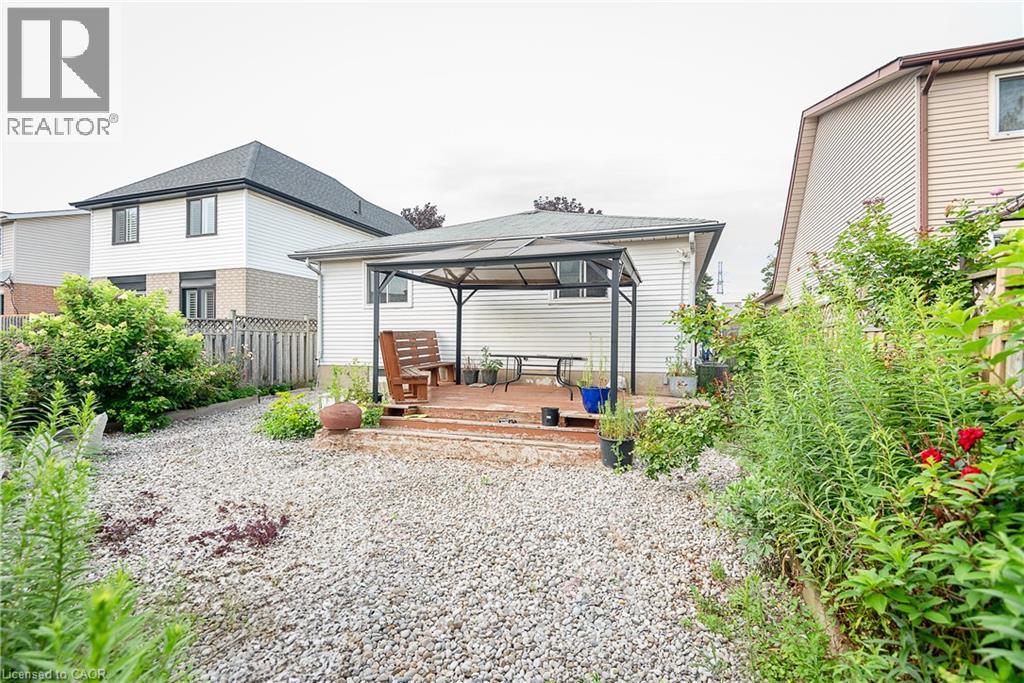 Photo 12 of 690 Elgin Street N Unit Main, Cambridge ON