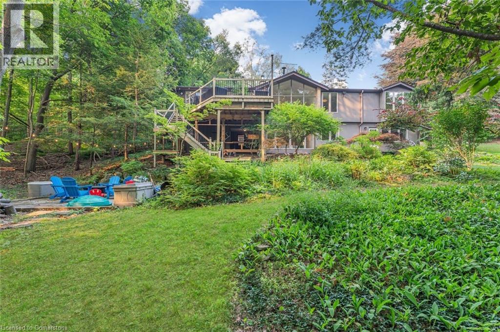 Photo 36 of 937 Montgomery Drive, Ancaster ON