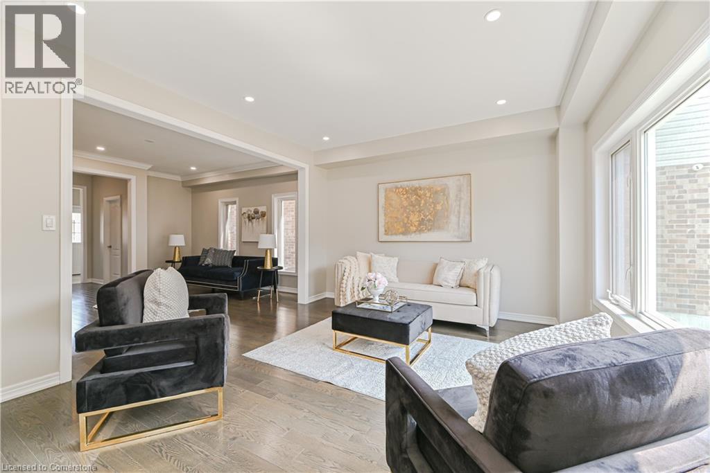 Photo 13 of 24 Weatherall Avenue, Cambridge ON