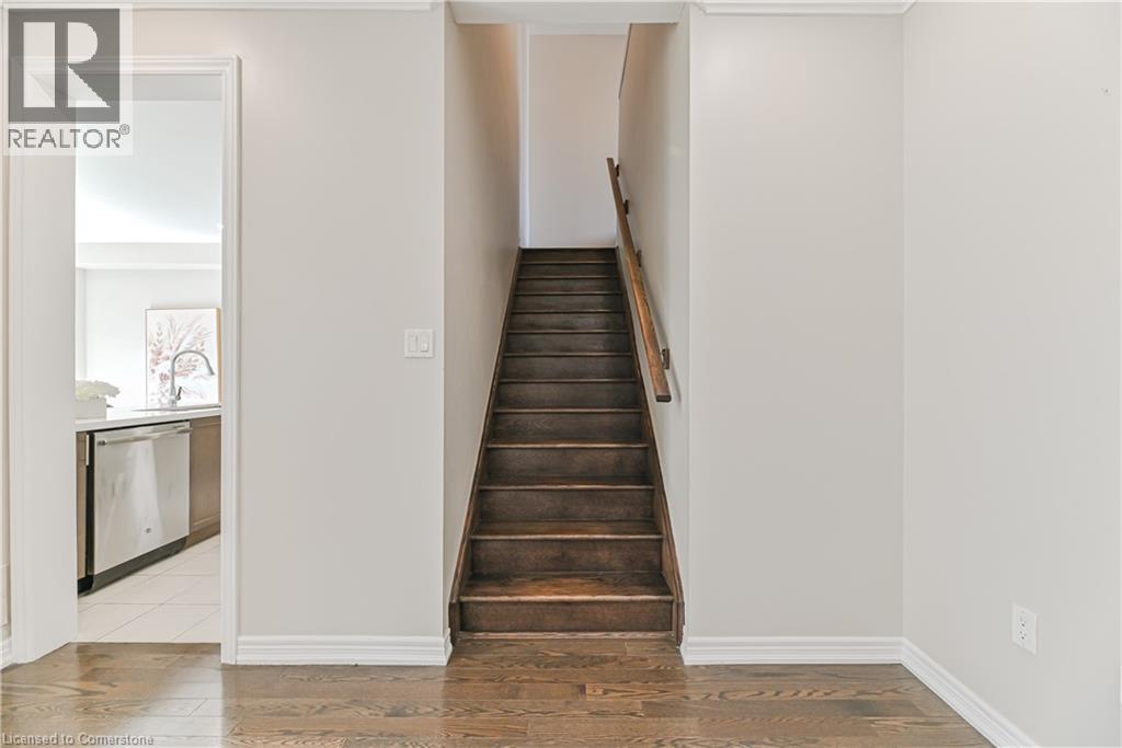 Photo 15 of 24 Weatherall Avenue, Cambridge ON