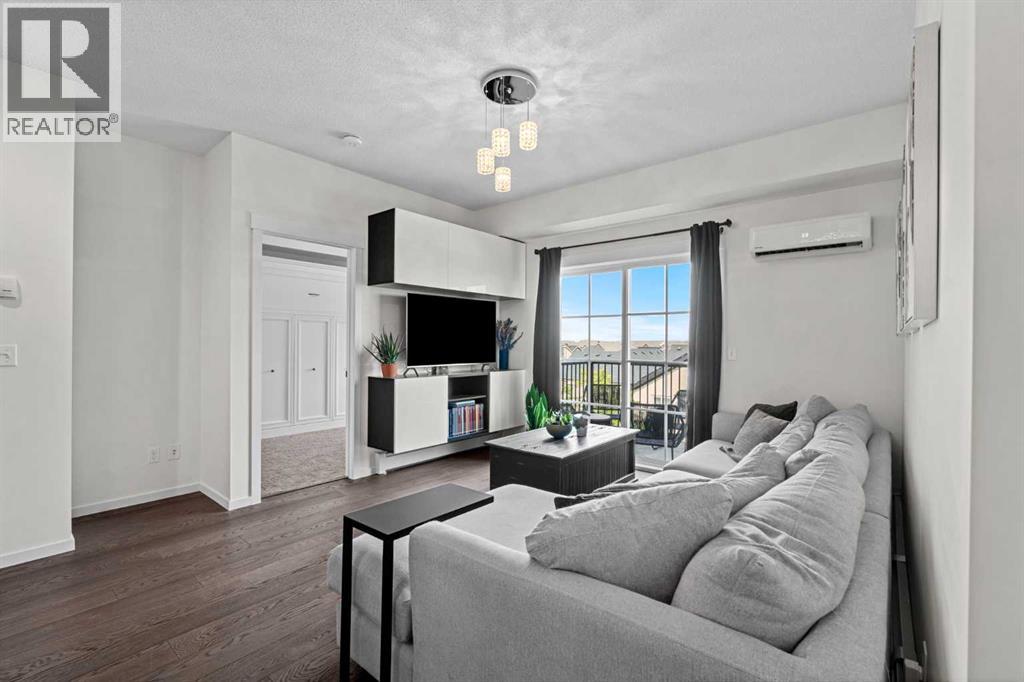 Photo 9 of 4406 755 Copperpond Boulevard Se, Calgary AB