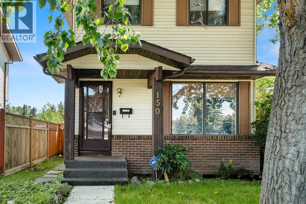 Single Family House for Sale in  Shawmeadows Road SW Shawnessy Calgary 