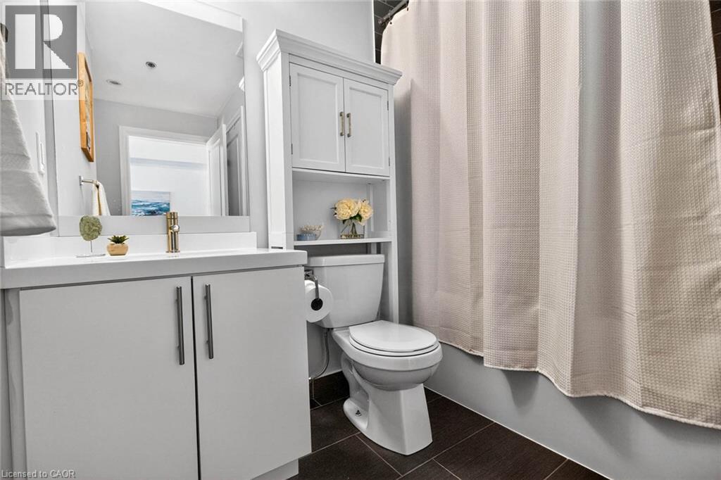 Photo 11 of 65 Speers Road Unit 607, Oakville ON