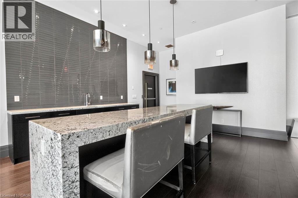 Photo 35 of 65 Speers Road Unit 607, Oakville ON