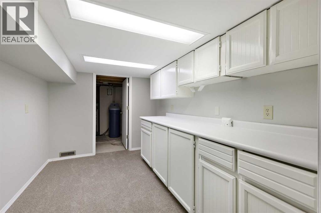 Single Family House for Sale in  Hawktree Circle NW Hawkwood Calgary 