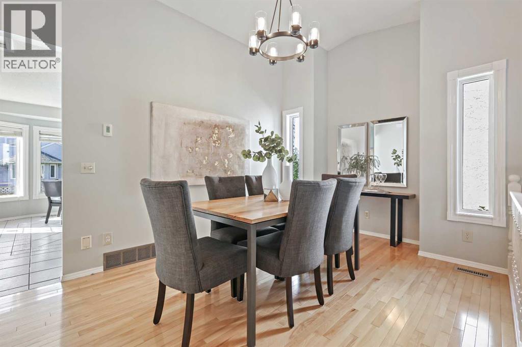 Single Family House for Sale in  Hawktree Circle NW Hawkwood Calgary 