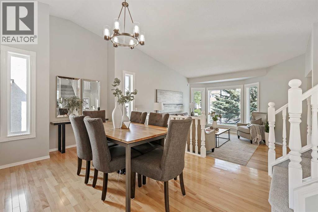Single Family House for Sale in  Hawktree Circle NW Hawkwood Calgary 
