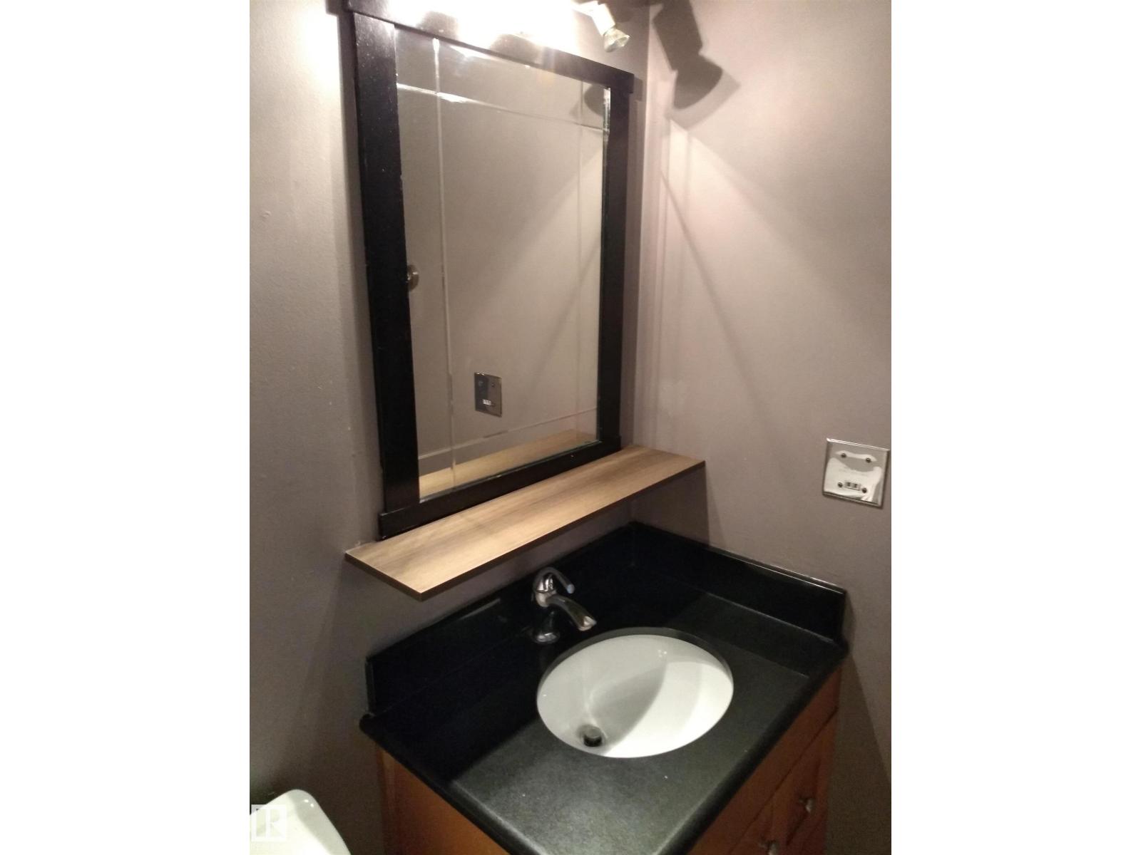 Photo 12 of 404 10335 117 St Nw, Edmonton AB