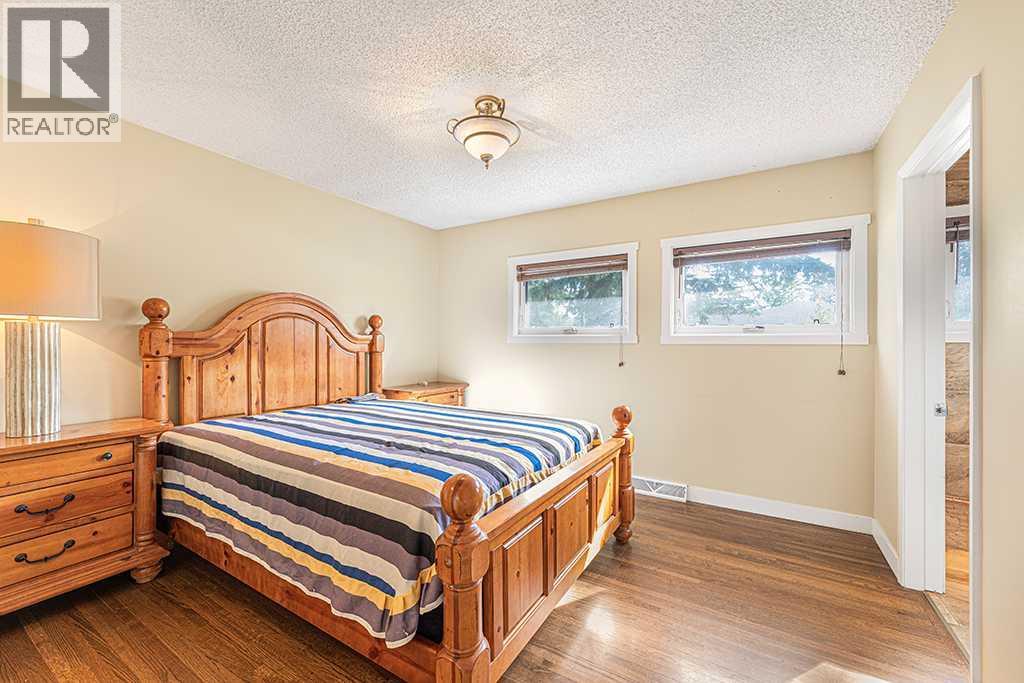 Single Family House Bungalow for Sale in  Roseview Drive NW Rosemont Calgary 