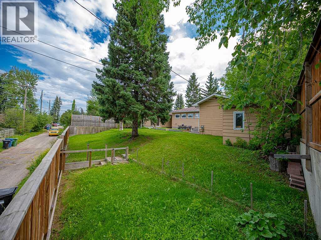 Single Family House Bungalow for Sale in  Roseview Drive NW Rosemont Calgary 