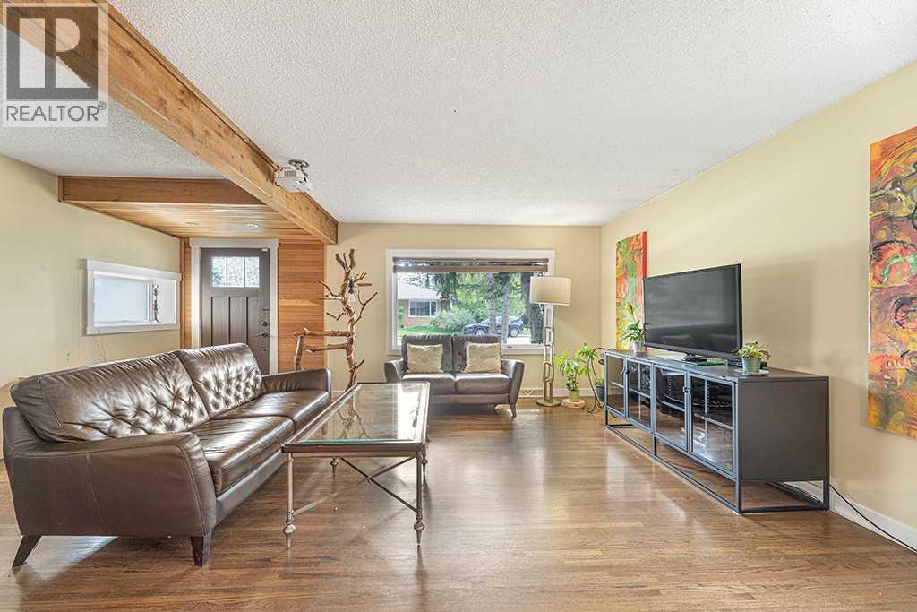 Single Family House Bungalow for Sale in  Roseview Drive NW Rosemont Calgary 