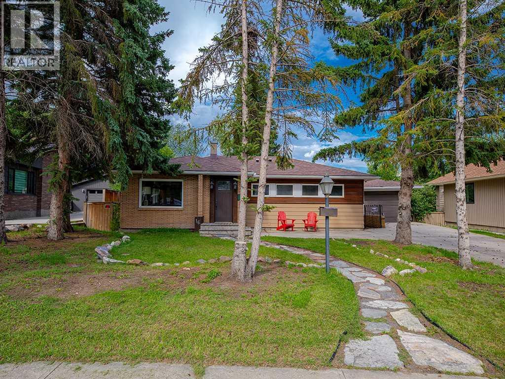Single Family House Bungalow for Sale in  Roseview Drive NW Rosemont Calgary 