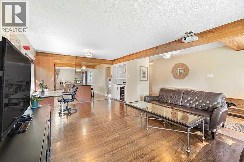 Single Family House Bungalow for Sale in  Roseview Drive NW Rosemont Calgary 