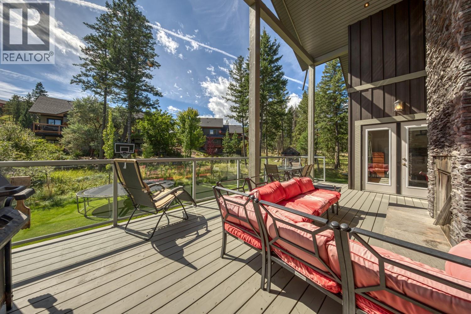 Photo 35 of 2576 Sandstone Green, Invermere BC