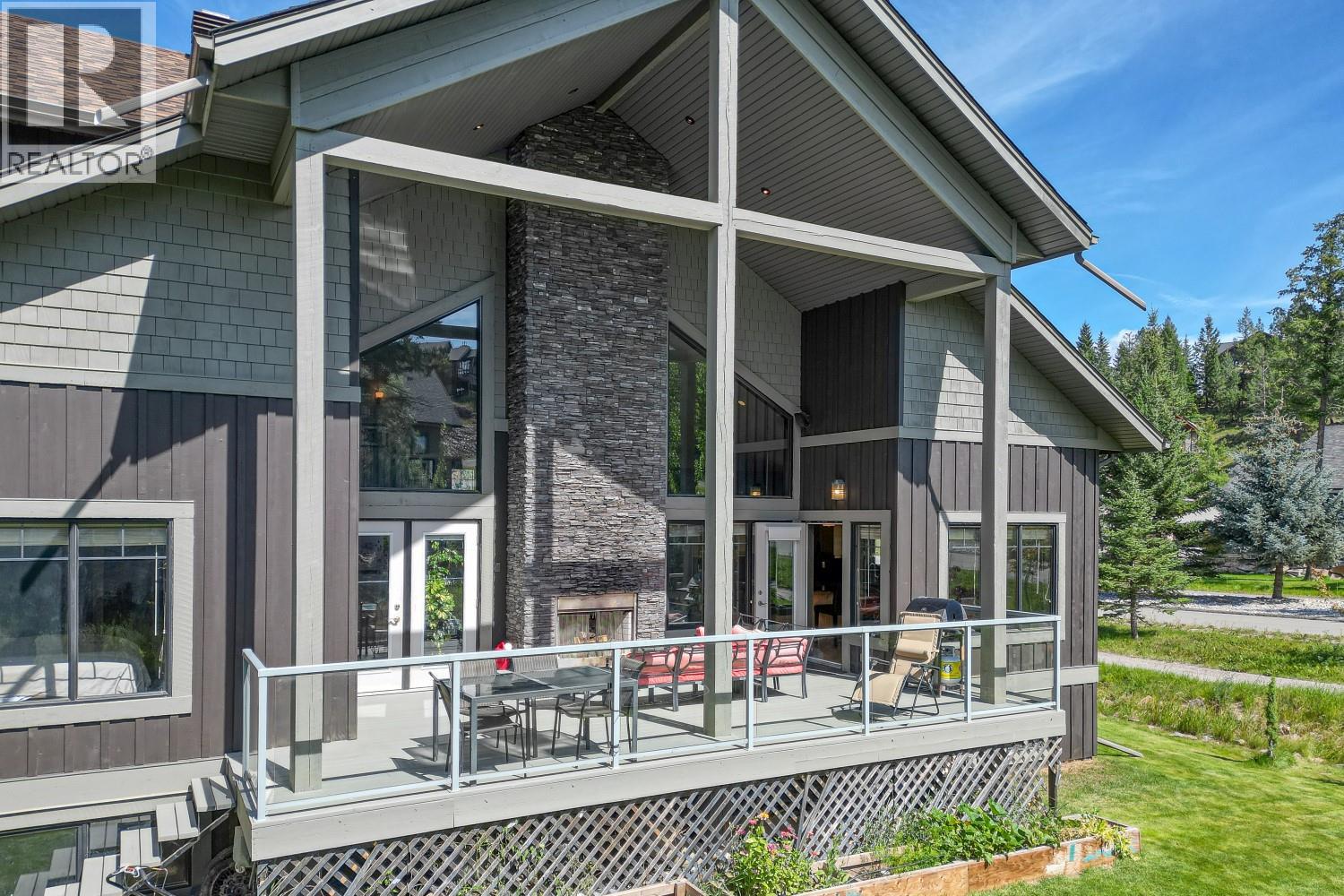 Photo 21 of 2576 Sandstone Green, Invermere BC