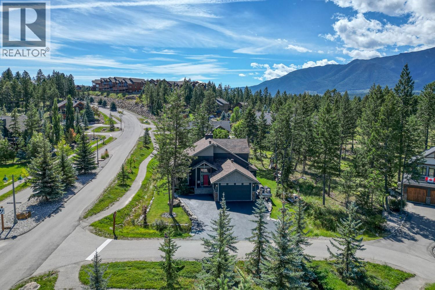 Photo 20 of 2576 Sandstone Green, Invermere BC