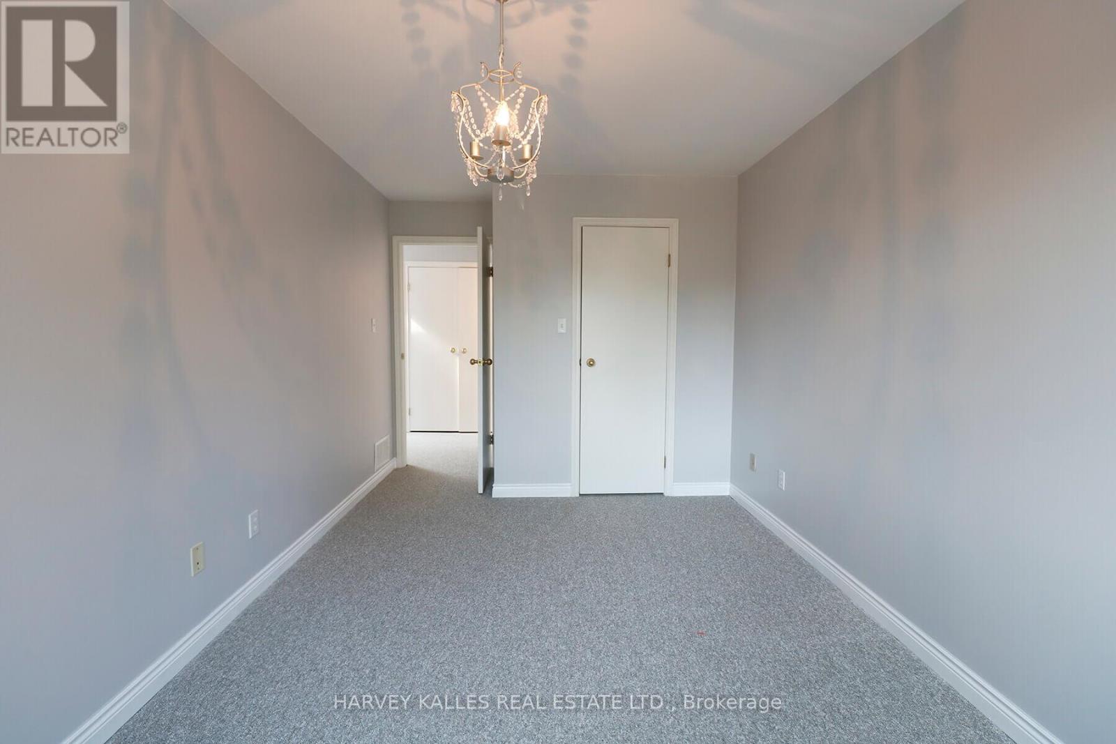 Photo 7 of B 1422 Bayview Avenue, Toronto ON