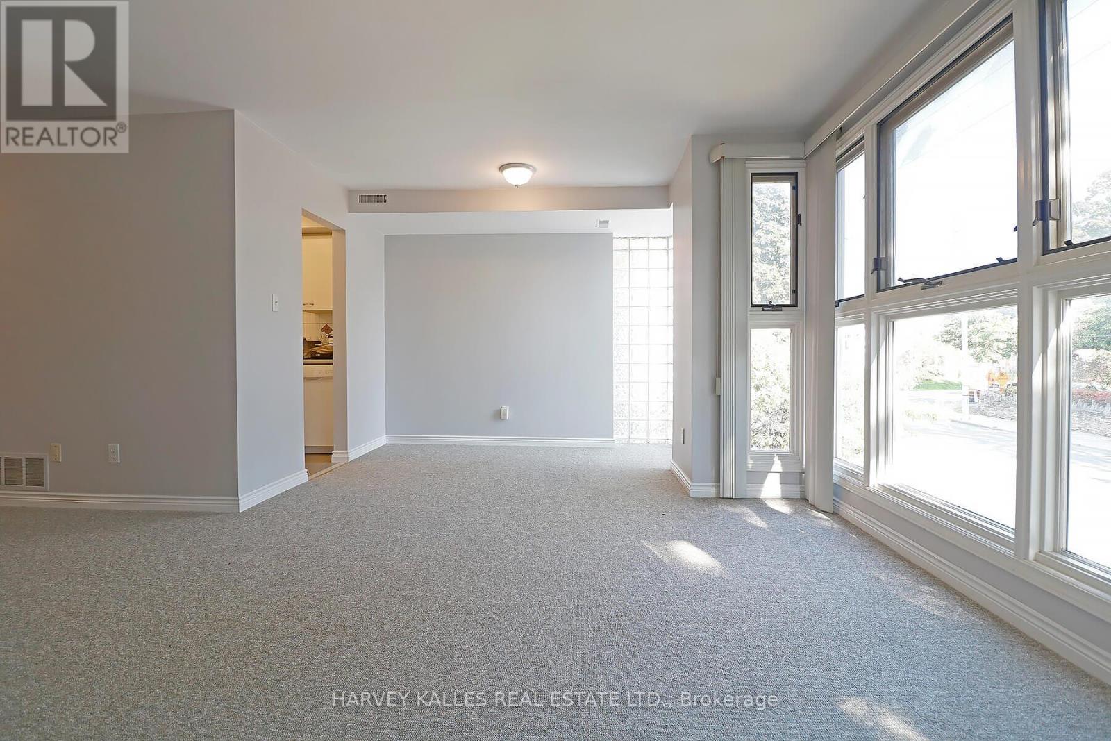Photo 20 of B 1422 Bayview Avenue, Toronto ON