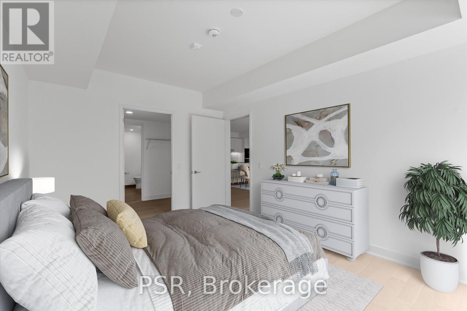 Photo 8 of 304 200 Keewatin Avenue, Toronto ON