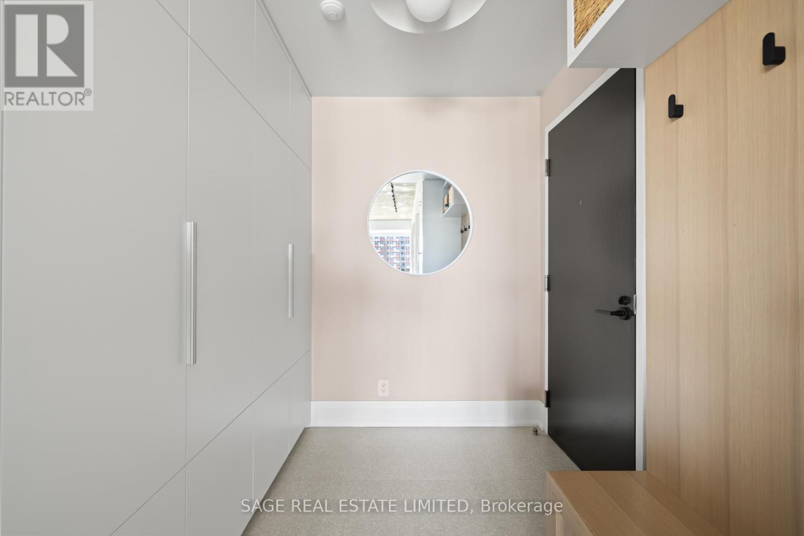 Photo 27 of 912 1 Shaw Street, Toronto ON