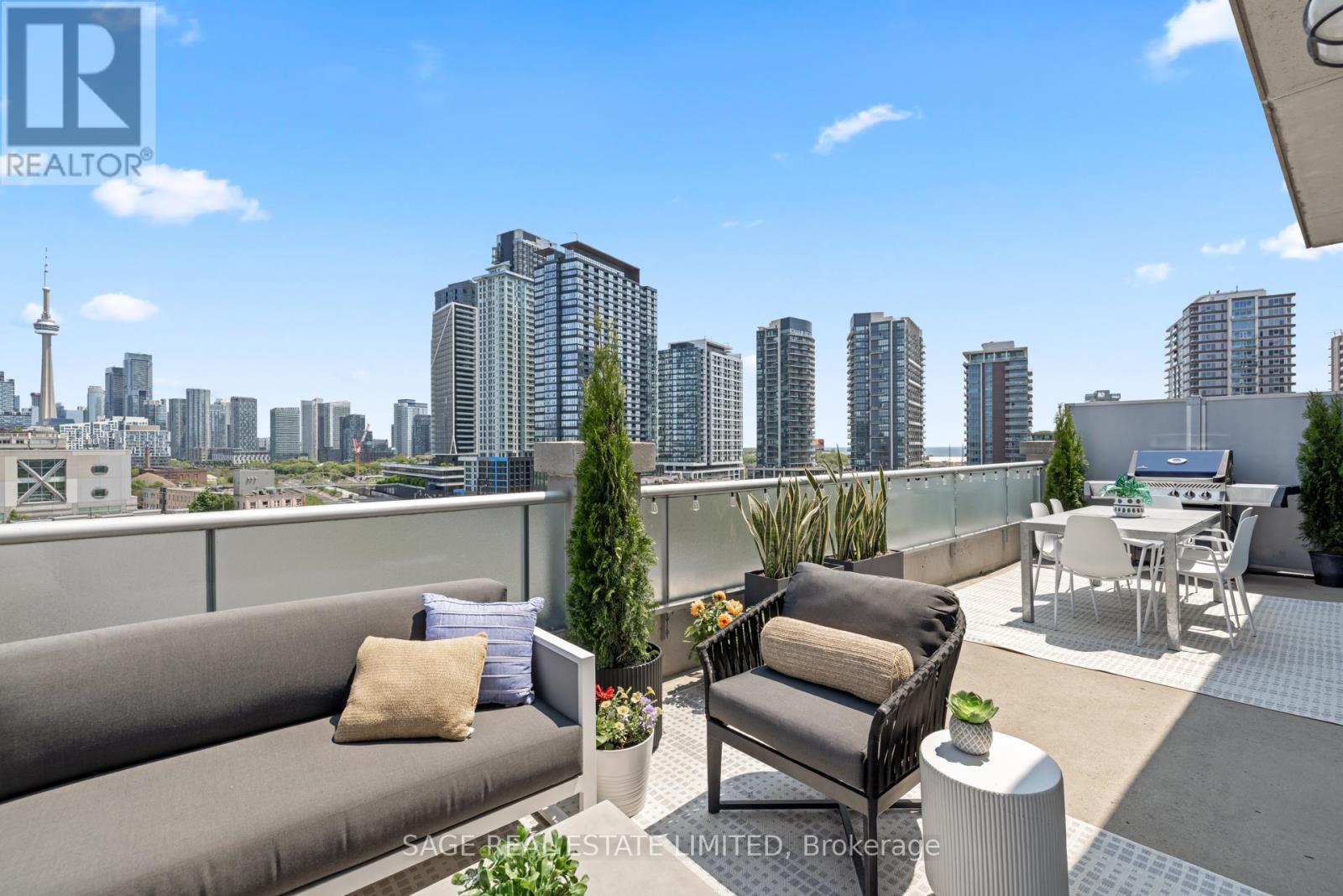 Photo 15 of 912 1 Shaw Street, Toronto ON