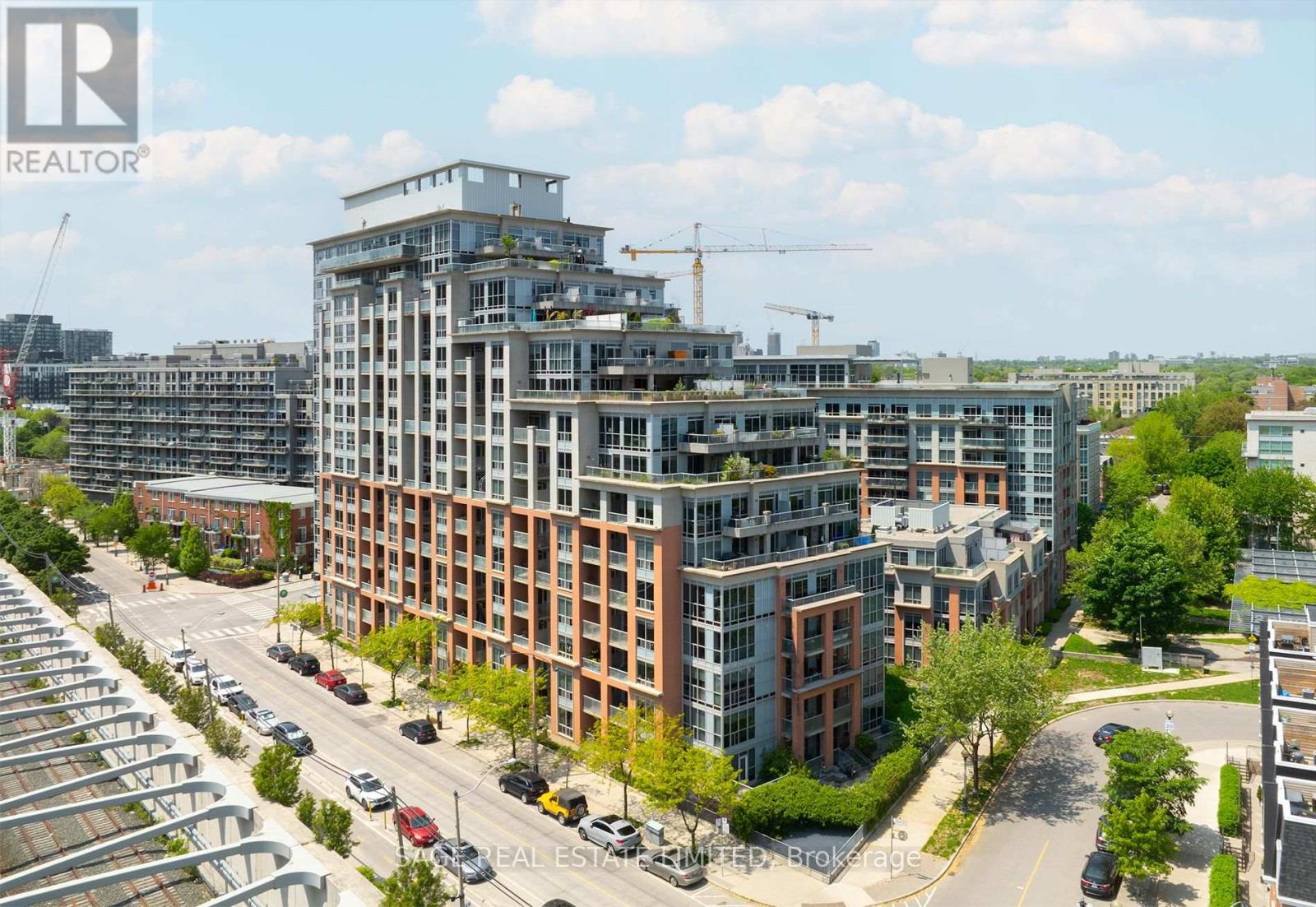 Photo 31 of 912 1 Shaw Street, Toronto ON