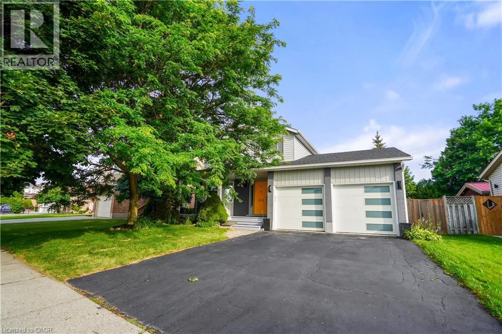 Photo 15 of 616 Rummelhardt Drive, Waterloo ON