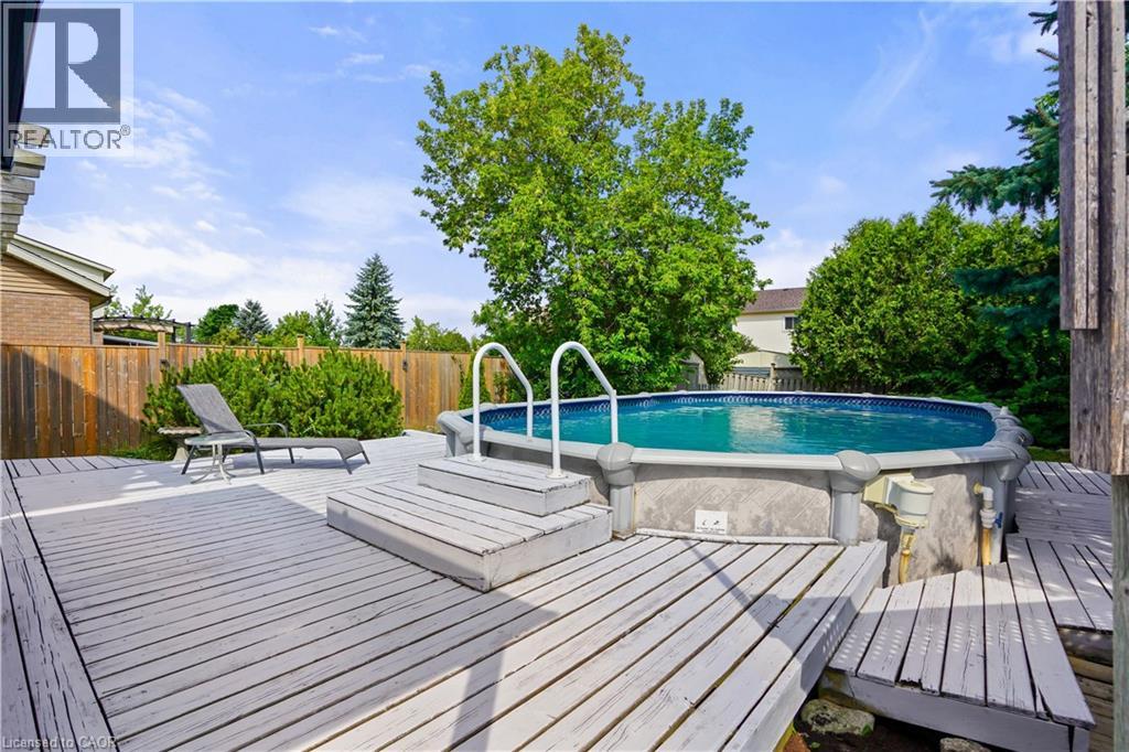 Photo 27 of 616 Rummelhardt Drive, Waterloo ON