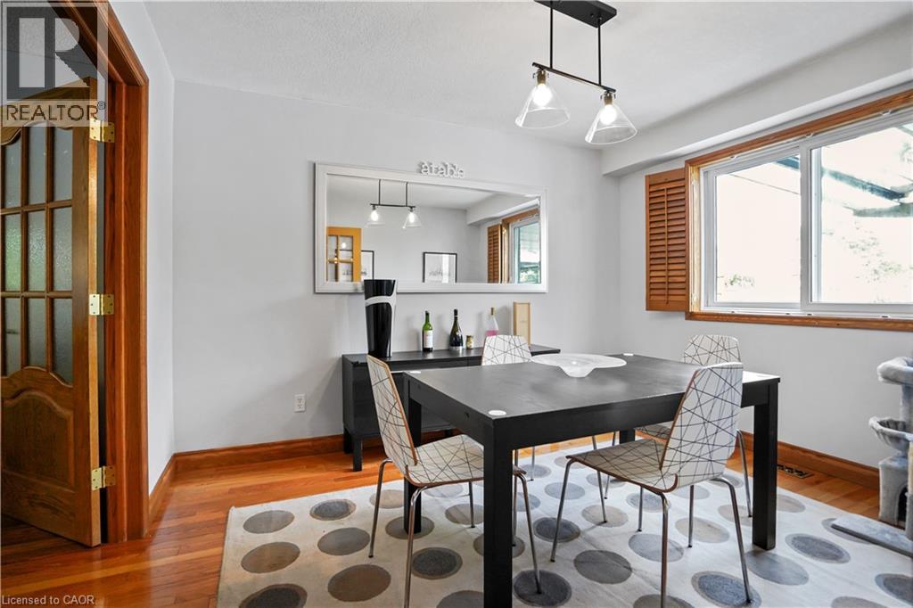 Photo 30 of 616 Rummelhardt Drive, Waterloo ON