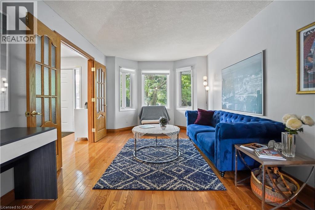 Photo 8 of 616 Rummelhardt Drive, Waterloo ON
