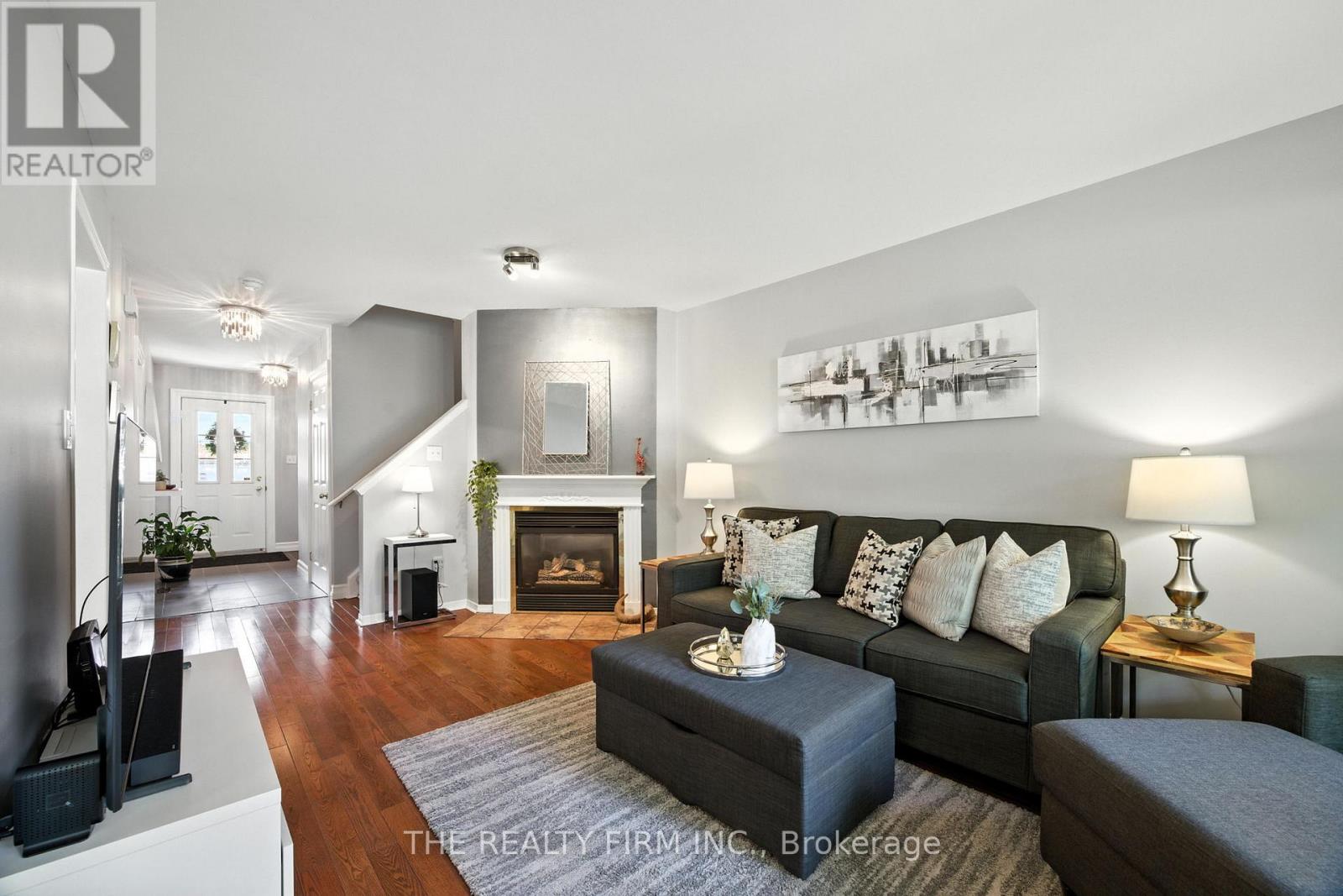 Photo 11 of 52 1100 Byron Baseline Road, London South ON