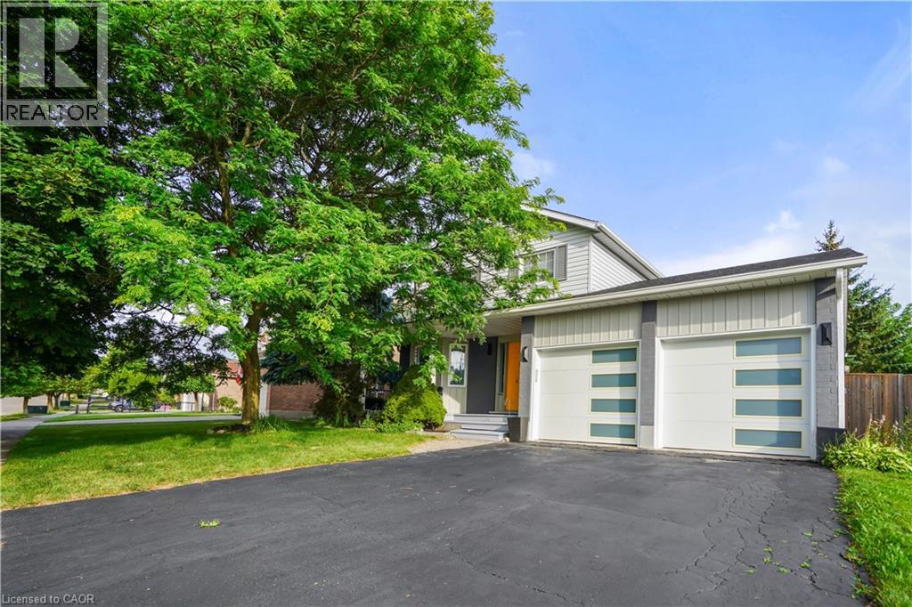 Photo 31 of 616 Rummelhardt Drive, Waterloo ON