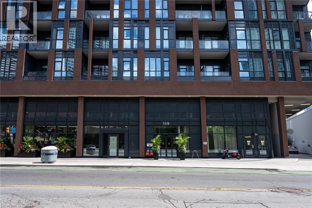 Photo 12 of 159 Wellesley Street Unit 708, Toronto ON