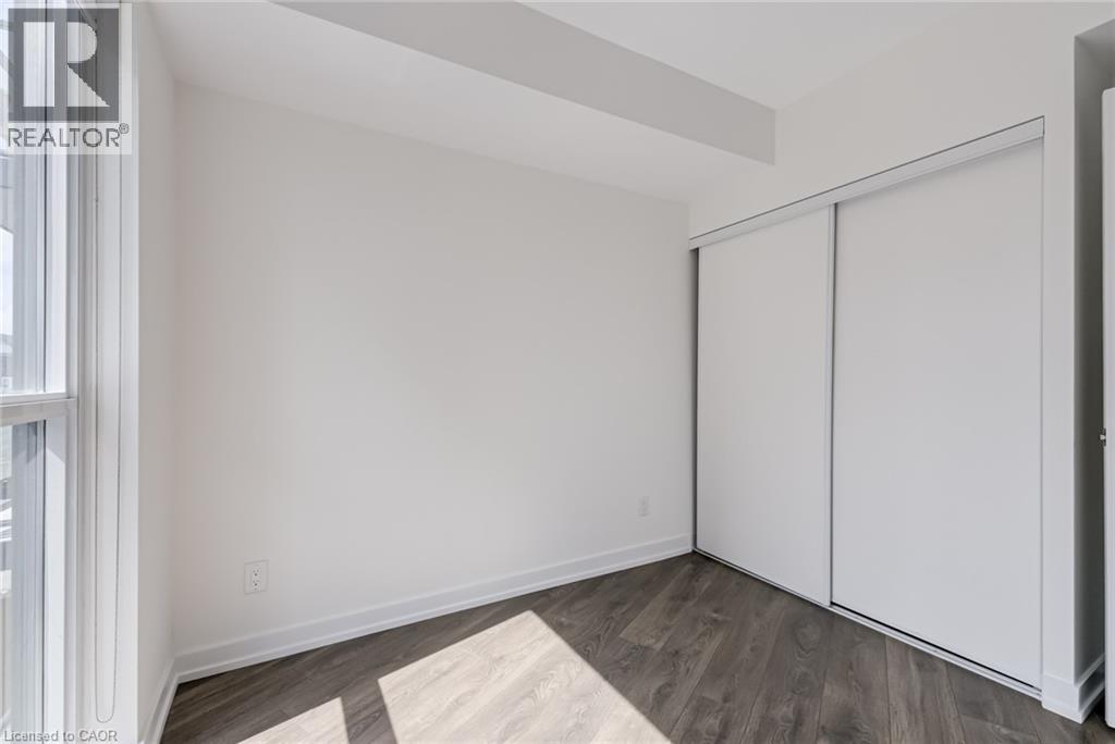 Photo 8 of 159 Wellesley Street Unit 708, Toronto ON