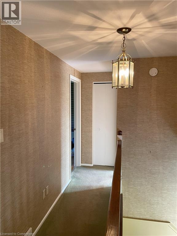 Photo 9 of 30 Lanscott Place, Hamilton ON