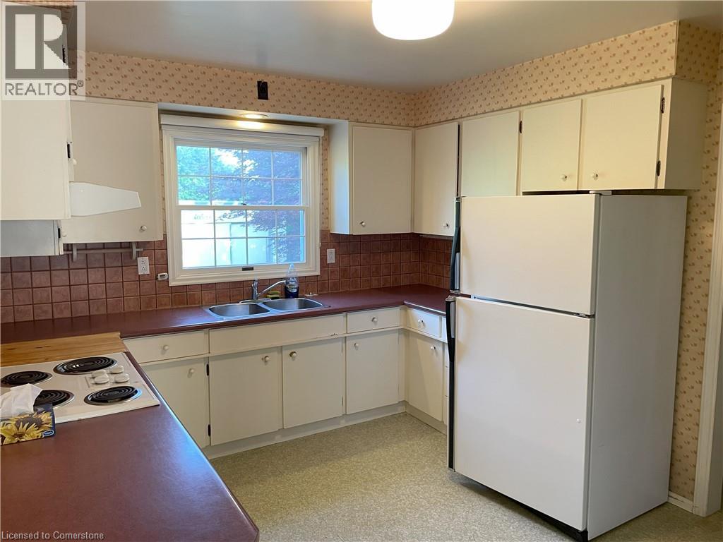 Photo 17 of 30 Lanscott Place, Hamilton ON