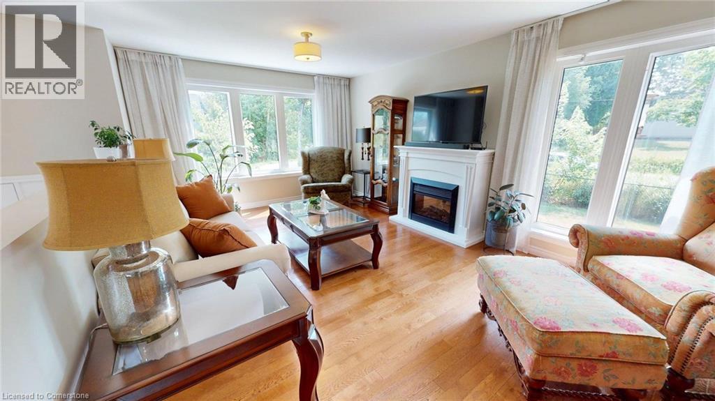 Photo 6 of 1680 Timmins Avenue, Innisfil ON
