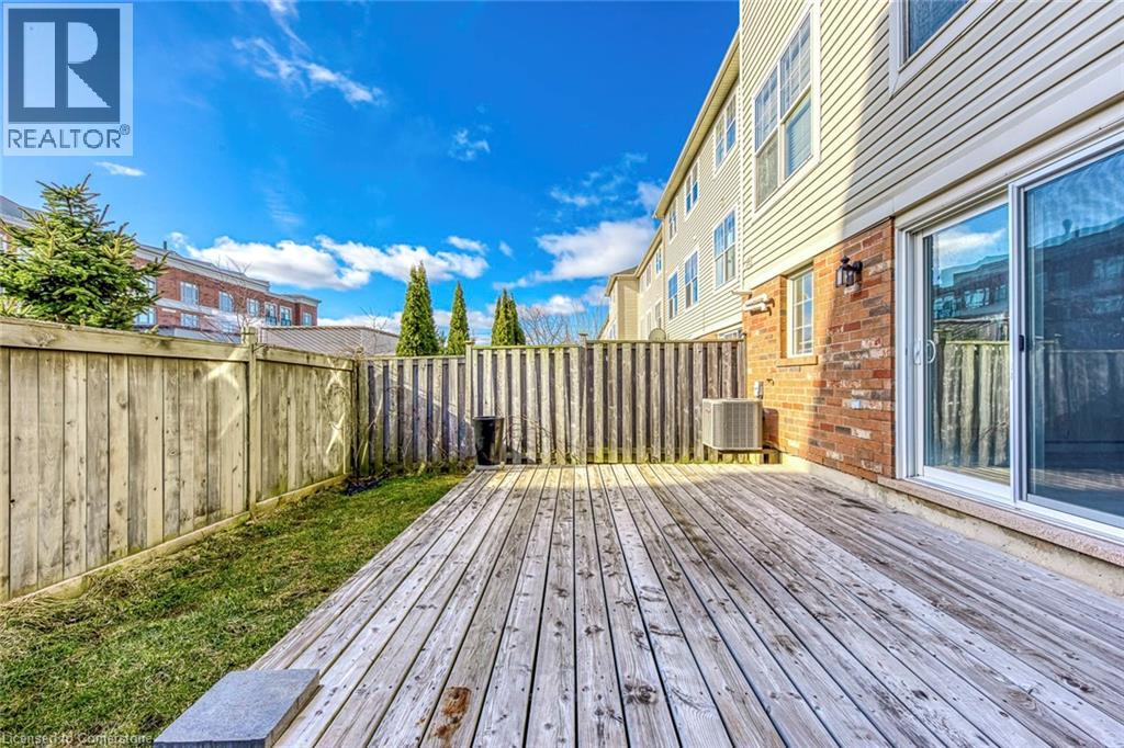 Photo 14 of 2872 Garnethill Way, Oakville ON