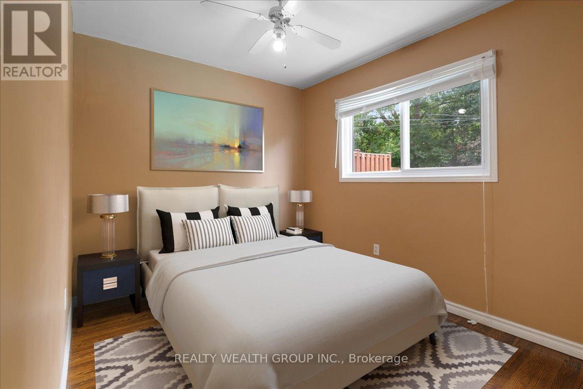 Photo 18 of 53 Northfield Road, Toronto ON