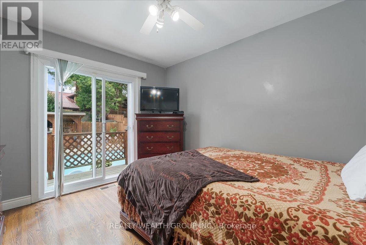 Photo 38 of 53 Northfield Road, Toronto ON