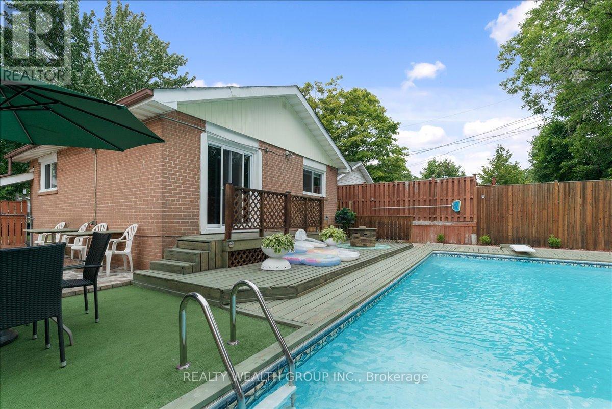Photo 28 of 53 Northfield Road, Toronto ON