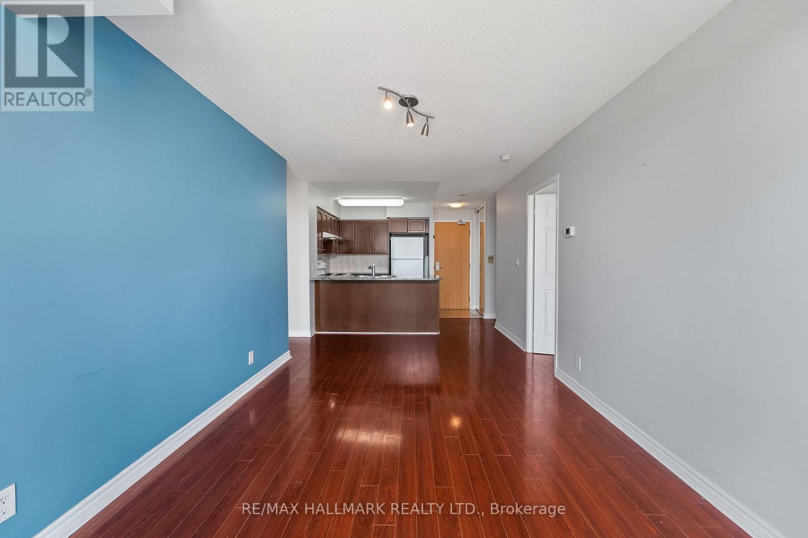 Photo 35 of 909 68 Grangeway Avenue, Toronto ON