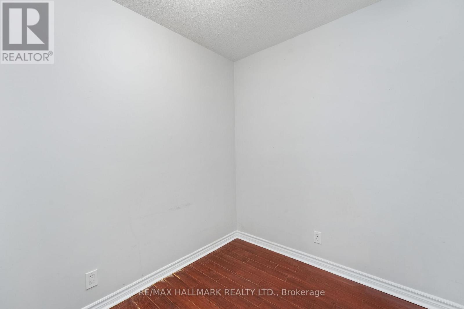 Photo 37 of 909 68 Grangeway Avenue, Toronto ON