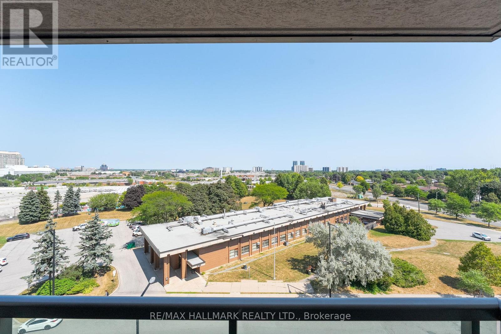 Photo 19 of 909 68 Grangeway Avenue, Toronto ON