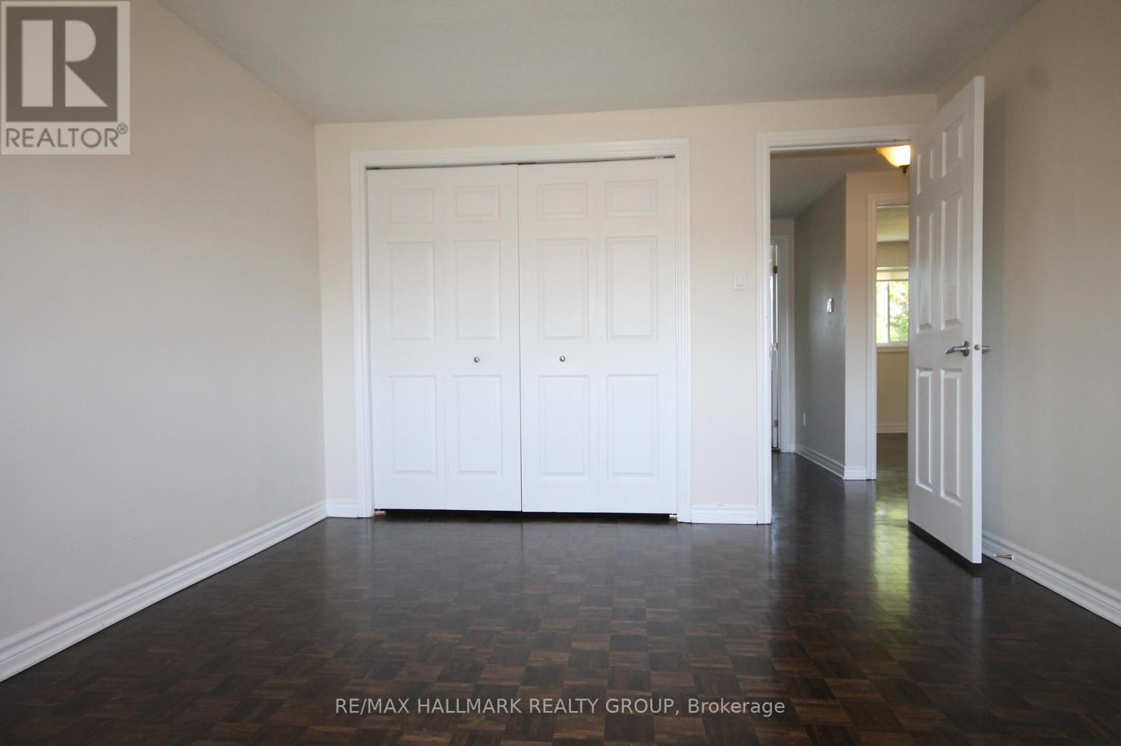 Photo 3 of 37 B Glenridge Road, Ottawa ON