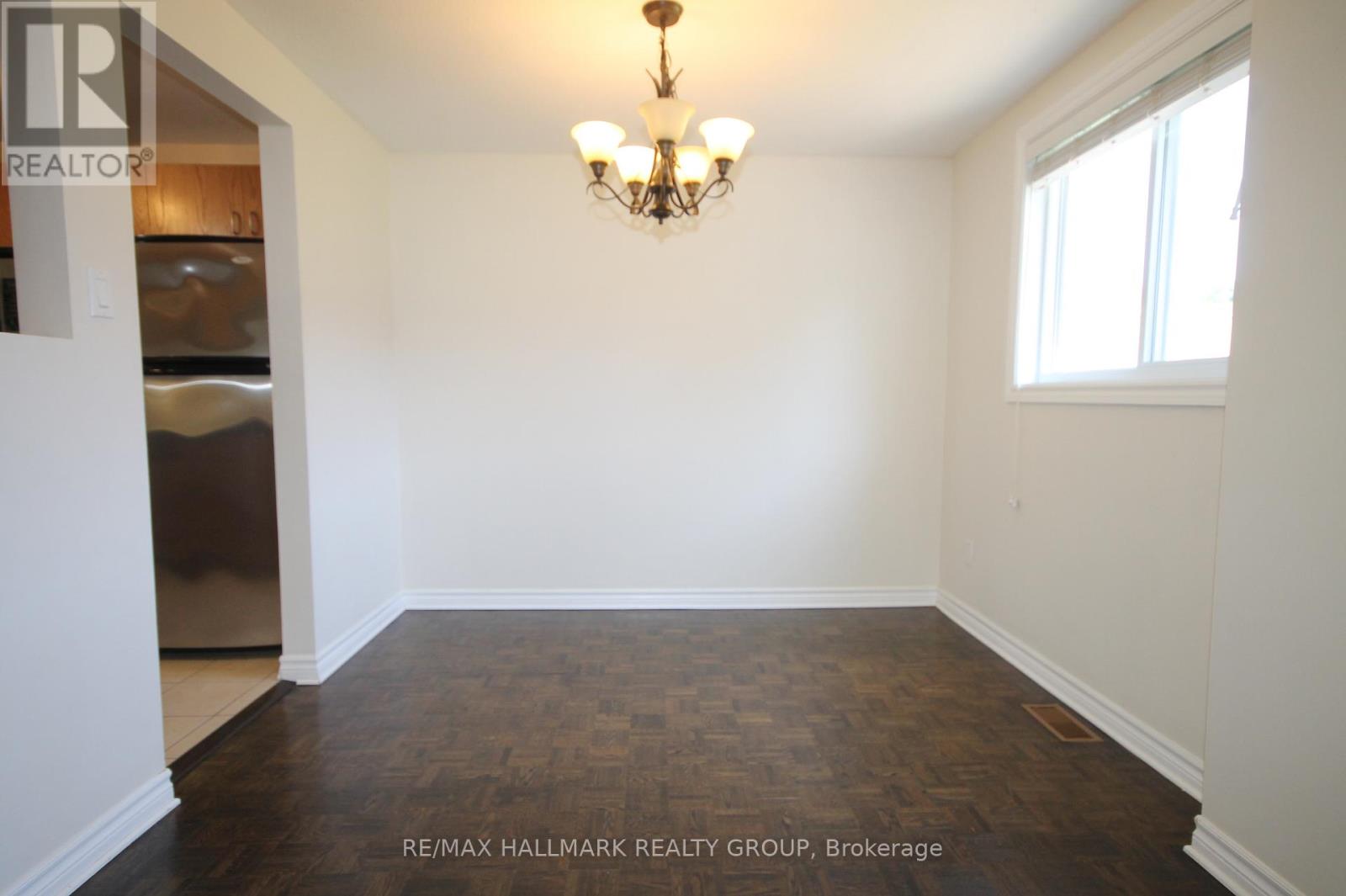Photo 6 of 37 B Glenridge Road, Ottawa ON