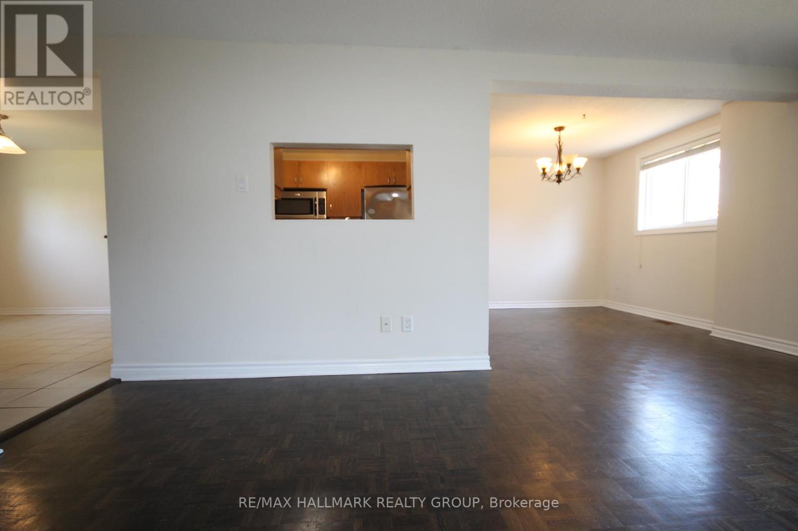 Photo 1 of 37 B Glenridge Road, Ottawa ON