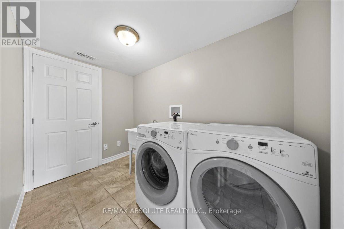 Photo 22 of 415 Rosingdale Street, Ottawa ON